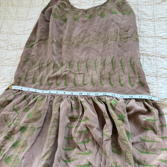 Amanda Uprichard 100% Silk Seashell Print Dress • Size: S - Picture 10 of 10
